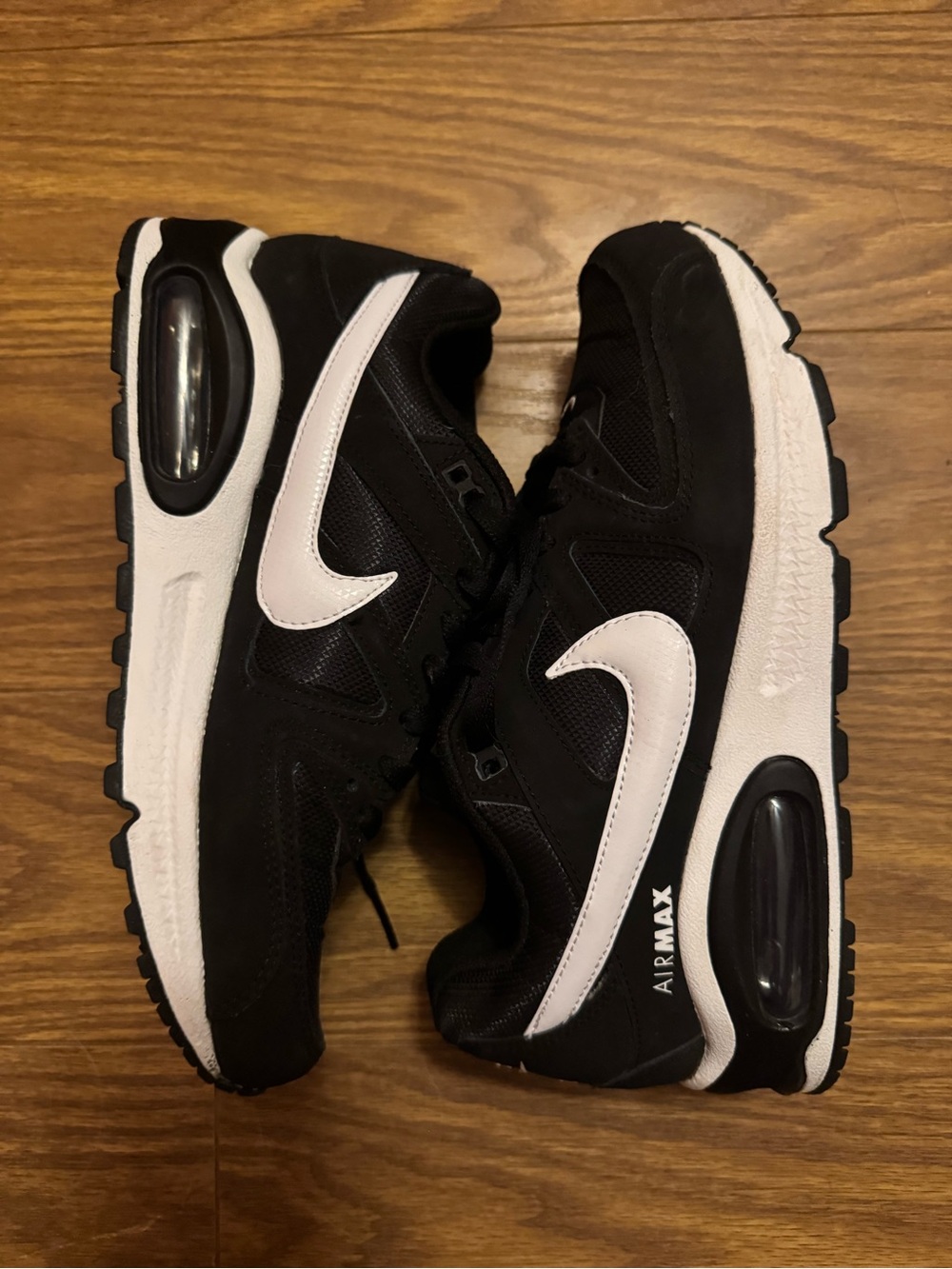Nike Women’s Black and White Air Max Sneakers